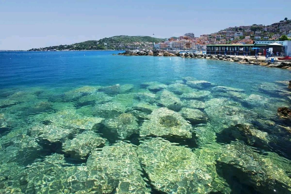 Appartamento Al Mare Porto Santo Stefano  Exteriör bild